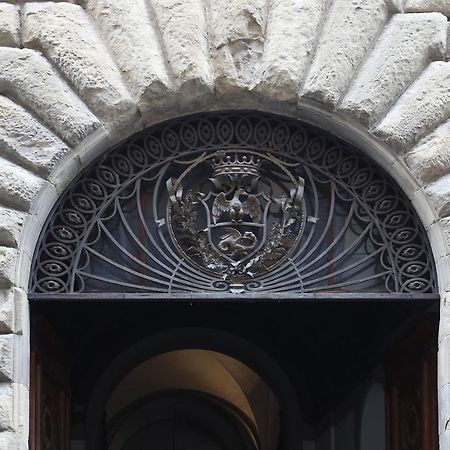 Apt. Melograno - Pauline Suites, Palazzo Borghese Florencia Exterior foto